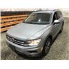 Image 4 : PARKSVILLE - 2021 VW TIGUAN SILVER 146,836 KMS AWD - D038706