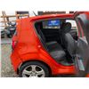 Image 40 : PARKSVILLE - 2012 CHEVROLET SONIC ORANGE 199270 KMS - B101247