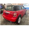 Image 14 : PARKSVILLE - 2008 MINI COOPER RED 109890 KMS - DU65360