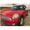 Image 3 : PARKSVILLE - 2008 MINI COOPER RED 109890 KMS - DU65360