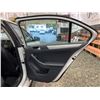 Image 41 : PARKSVILLE - 2015 VOLKSWAGEN JETTA WHITE 194446 KMS - D339529