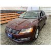 Image 3 : PARKSVILLE - 2013 VOLKSWAGEN PASSAT RED 159556 KMS - D075125