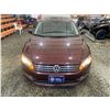 Image 7 : PARKSVILLE - 2013 VOLKSWAGEN PASSAT RED 159556 KMS - D075125