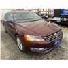 Image 9 : PARKSVILLE - 2013 VOLKSWAGEN PASSAT RED 159556 KMS - D075125