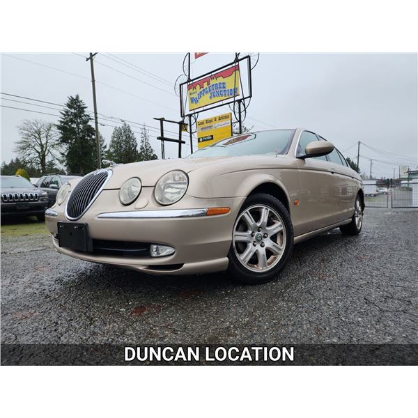 DUNCAN - 2003 JAGUAR S-TYPE, GOLD, 214743 KMS, REAR WHEEL DRIVE. - DM75173