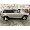 Image 11 : PARKSVILLE - 2006 NISSAN X-TRAIL SILVER 252046 KMS - B201518A