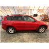 Image 11 : PARKSVILLE - 2008 TOYOTA RAV4 RED 244513 KMS - D088250