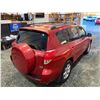 Image 16 : PARKSVILLE - 2008 TOYOTA RAV4 RED 244513 KMS - D088250