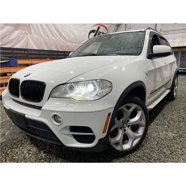 PARKSVILLE - 2012 BMW X5 WHITE 330049 KMS - D670564