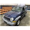 Image 4 : PARKSVILLE - 2006 JEEP LIBERTY BLUE 242590 KMS - B109232