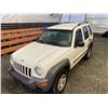Image 4 : PARKSVILLE - 2003 JEEP LIBERTY WHITE 173625 MILES - B669714