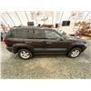 Image 12 : PARKSVILLE - 2005 JEEP GRAND CHEROKEE BLACK 374779 KMS - D632555