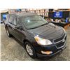 Image 10 : PARKSVILLE - 2010 CHEVROLET TRAVERSE BLACK 247154 KMS - B230167
