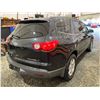 Image 15 : PARKSVILLE - 2010 CHEVROLET TRAVERSE BLACK 247154 KMS - B230167