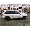 Image 12 : PARKSVILLE - 2018 JEEP CHEROKEE, WHITE, 164259 KMS, FOUR WHEEL DRIVE. - D398157