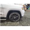 Image 25 : PARKSVILLE - 2018 JEEP CHEROKEE, WHITE, 164259 KMS, FOUR WHEEL DRIVE. - D398157