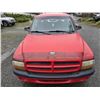 Image 6 : DUNCAN -- 2002 DODGE DAKOTA EXT CAB, RED, 236766 KM