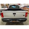 Image 18 : PARKSVILLE - 2005 DODGE DAKOTA SILVER 410969 KMS - D261291