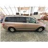 Image 12 : PARKSVILLE - 2005 HONDA ODYSSEY GOLD 247134 KMS - D505658