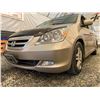 Image 2 : PARKSVILLE - 2005 HONDA ODYSSEY GOLD 247134 KMS - D505658
