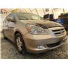 Image 8 : PARKSVILLE - 2005 HONDA ODYSSEY GOLD 247134 KMS - D505658