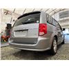 Image 13 : PARKSVILLE - 2016 DODGE GRAND CARAVAN, GREY, 190554 KMS, FRONT WHEEL DRIVE. - D203298