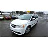Image 2 : DUNCAN - 2016 DODGE GRAND CARAVAN WHITE 138932 KMS - D309091