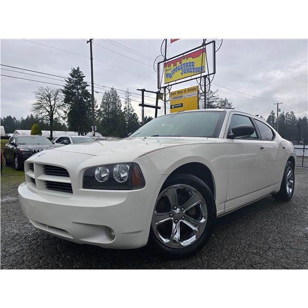 DUNCAN - 2008 DODGE CHARGER WHITE  206720 KMS - D596231