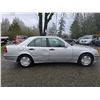 Image 18 : DUNCAN - 2000 MERCEDES-BENZ C-230 SILVER  172355 KMS - D947633