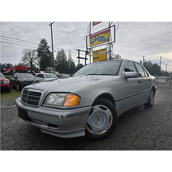DUNCAN - 2000 MERCEDES-BENZ C-230 SILVER  172355 KMS - D947633