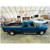 Image 13 : PARKSVILLE - 2001 FORD F-350 BLUE 355420 KMS - DB24050
