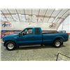 Image 23 : PARKSVILLE - 2001 FORD F-350 BLUE 355420 KMS - DB24050