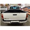 Image 18 : PARKSVILLE - 2007 TOYOTA TACOMA WHITE 242375 KMS - B350823