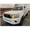 Image 3 : PARKSVILLE - 2007 TOYOTA TACOMA WHITE 242375 KMS - B350823