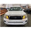 Image 6 : PARKSVILLE - 2007 TOYOTA TACOMA WHITE 242375 KMS - B350823