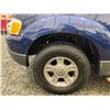 Image 31 : PARKSVILLE - 2004 FORD EXPLORER SPORT TRAC BLUE 261421 KMS - BC03427