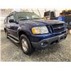 Image 8 : PARKSVILLE - 2004 FORD EXPLORER SPORT TRAC BLUE 261421 KMS - BC03427