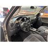 Image 48 : PARKSVILLE - 2002 JEEP LIBERTY SILVER 233807 KMS - B195112