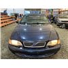 Image 6 : PARKSVILLE - 2000 VOLVO C70 BLUE 196977 KMS - B012058