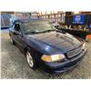 Image 9 : PARKSVILLE - 2000 VOLVO C70 BLUE 196977 KMS - B012058