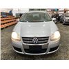Image 6 : PARKSVILLE - 2007 VOLKSWAGEN JETTA SILVER 136079 KMS - D053662