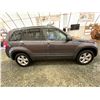 Image 11 : PARKSVILLE - 2010 SUZUKI GRAND VITARA  SILVER 227992 KMS - P100031
