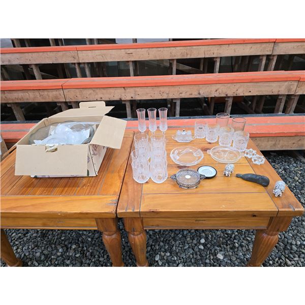 329 -- SET OF GLASS AND PUNCH SET