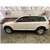 Image 23 : PARKSVILLE - 2006 VOLKSWAGEN TIGUAN  WHITE 309705 KMS - D023887