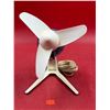 Image 1 : Vintage Table Top Fan
