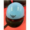 Image 3 : (3) Helmets