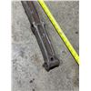 Image 2 : Antique Early '30s Car Axle