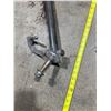 Image 2 : Antique Early '30s Car Axle