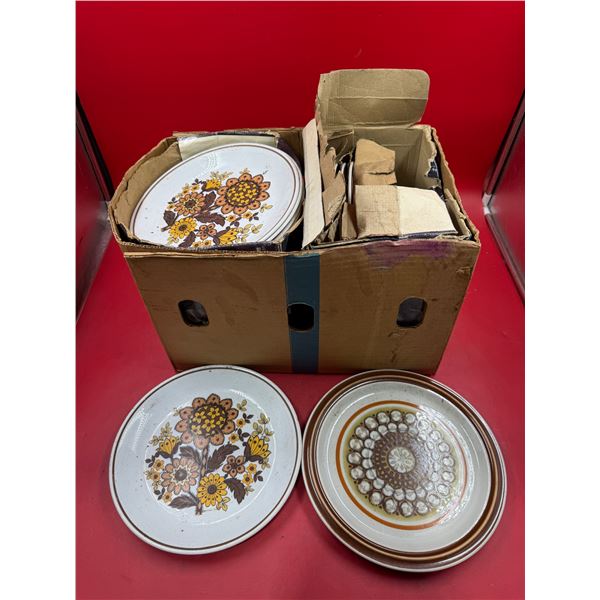 Mid Century Modern Plates