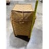 Image 5 : Tall Standing Wicker Basket With Flip Top Locking Lid